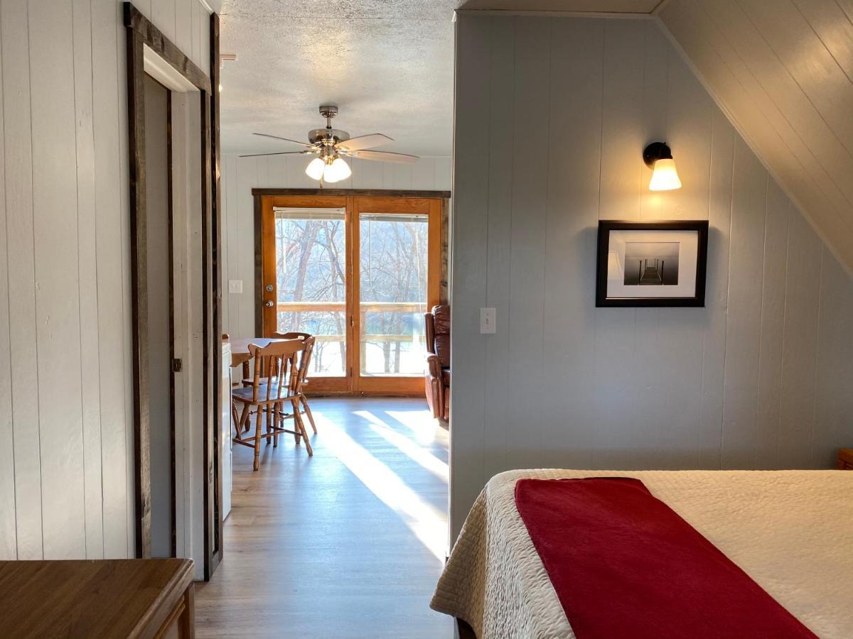 Calm Waters Resort Indian Point Экстерьер фото