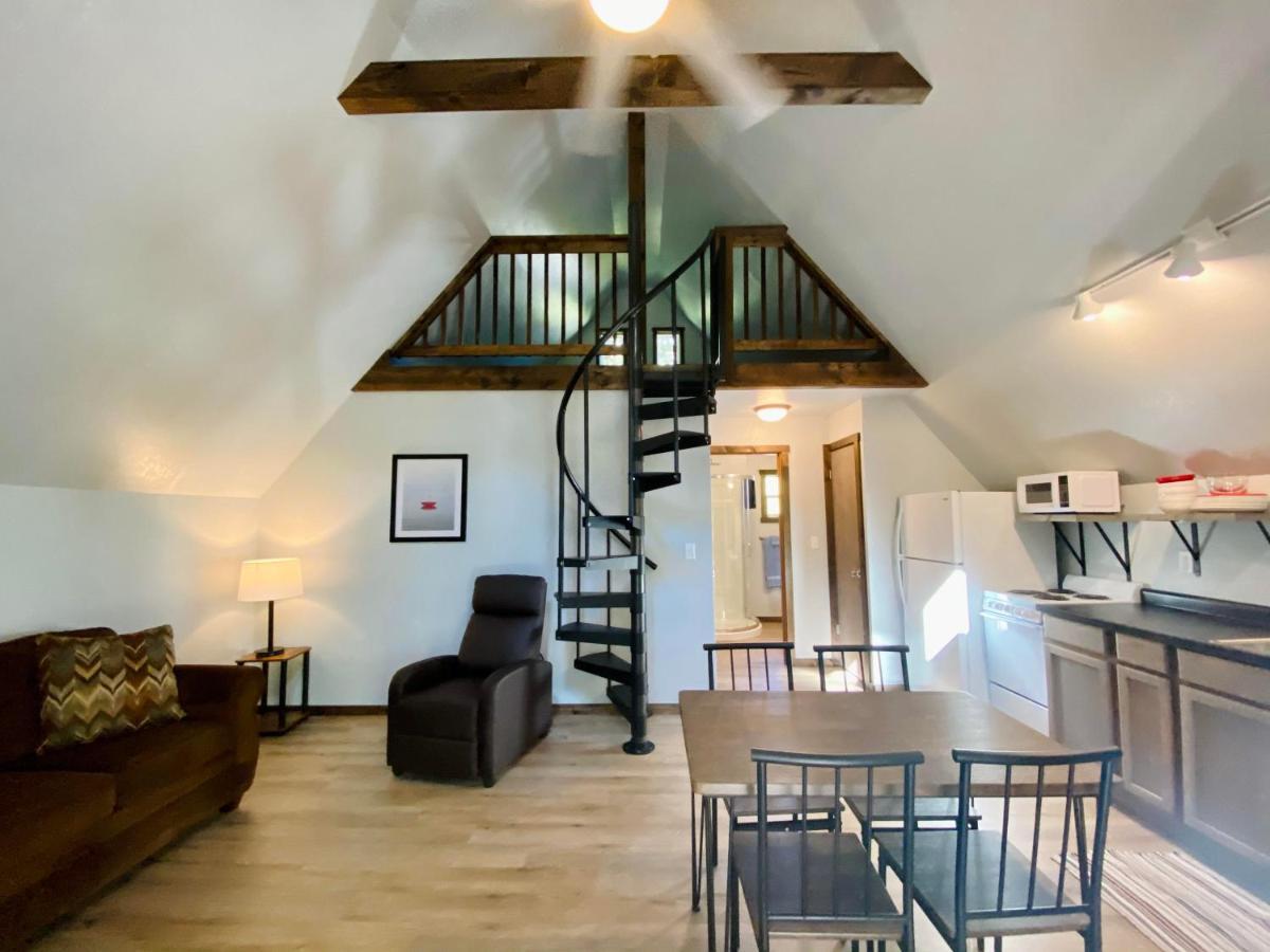 Calm Waters Resort Indian Point Экстерьер фото