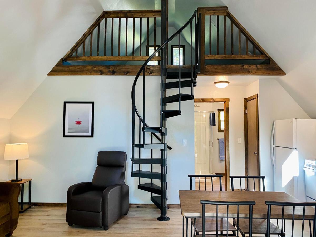 Calm Waters Resort Indian Point Экстерьер фото