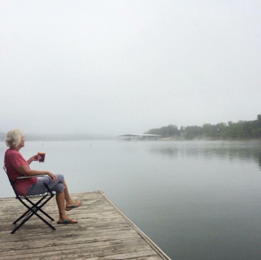 Calm Waters Resort Indian Point Экстерьер фото
