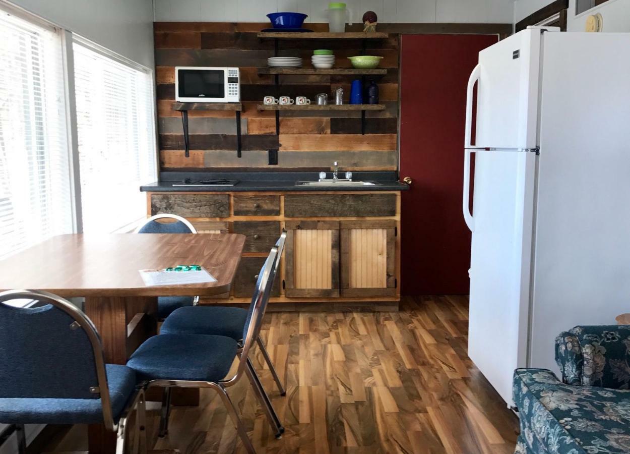 Calm Waters Resort Indian Point Экстерьер фото